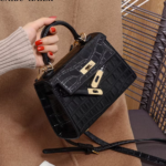 Simple Hand Carry Bag