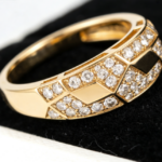 Minimal Pebble Leather Pocket Holder